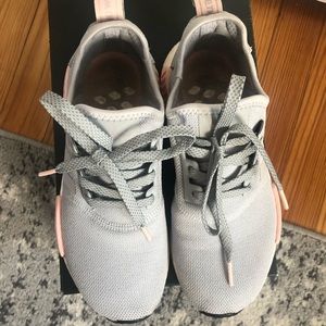 Women’s NMD_R1 Gray and Pink 7